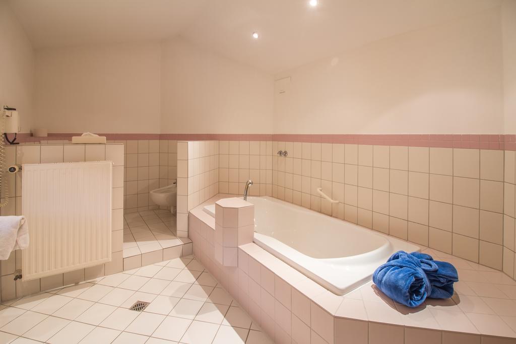 Hotel Sauerbrey Osterode am Harz Екстериор снимка